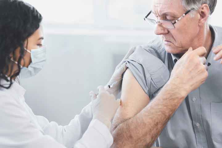 senior-flu-shot