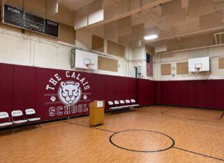 Safety Meets School Spirit in the Calais Gym