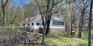 Lakefront Home on Halsey Island Sells for $1,461,500