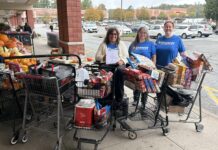 Kiwanis Club of Jefferson Township Collects Food for New Hope Food Pantry